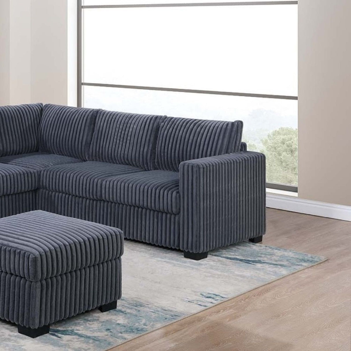 Contemporary Sectional Set With Ottoman