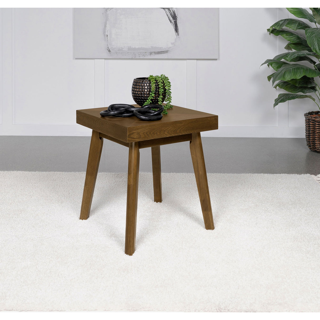 Hayward - Table