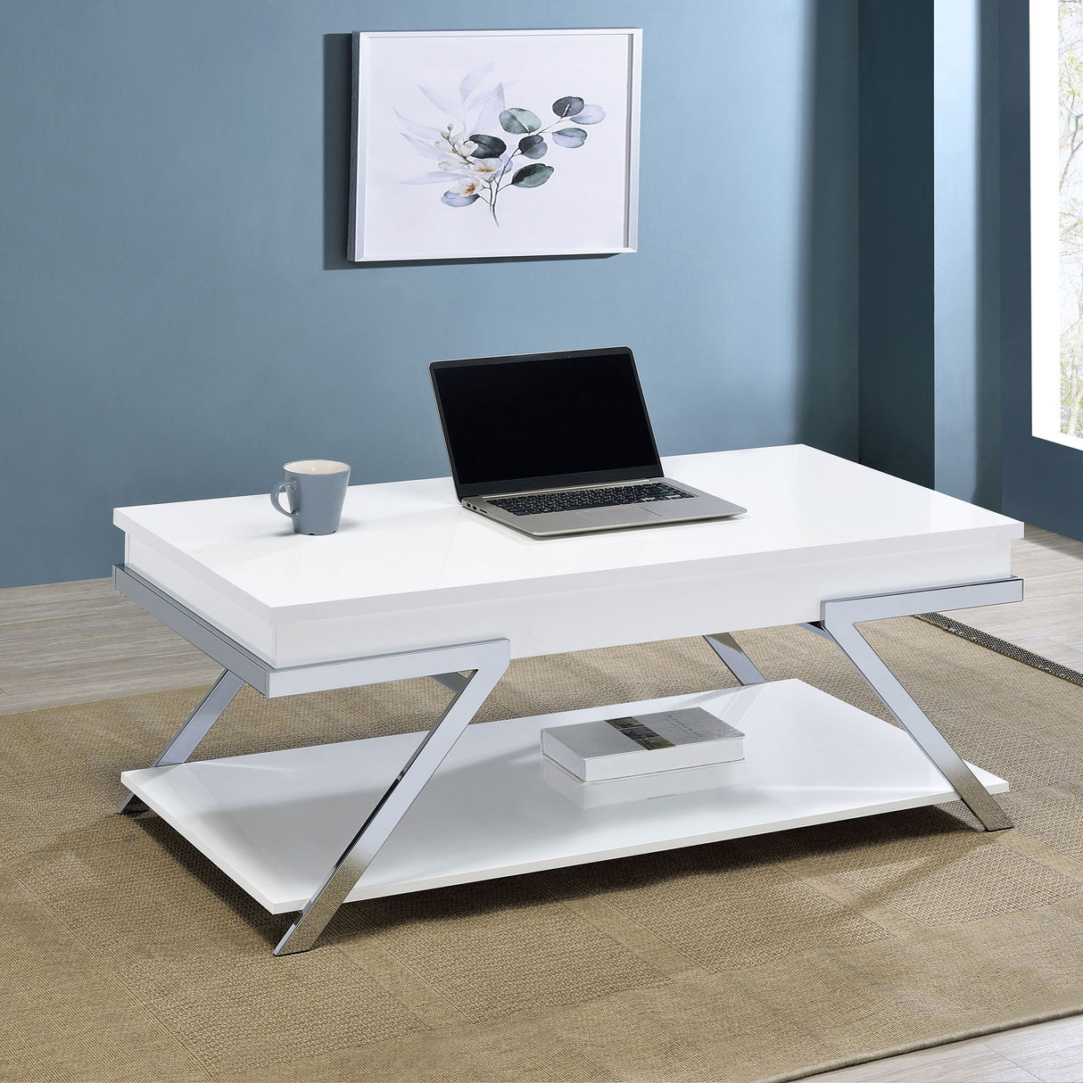 Briana - Table