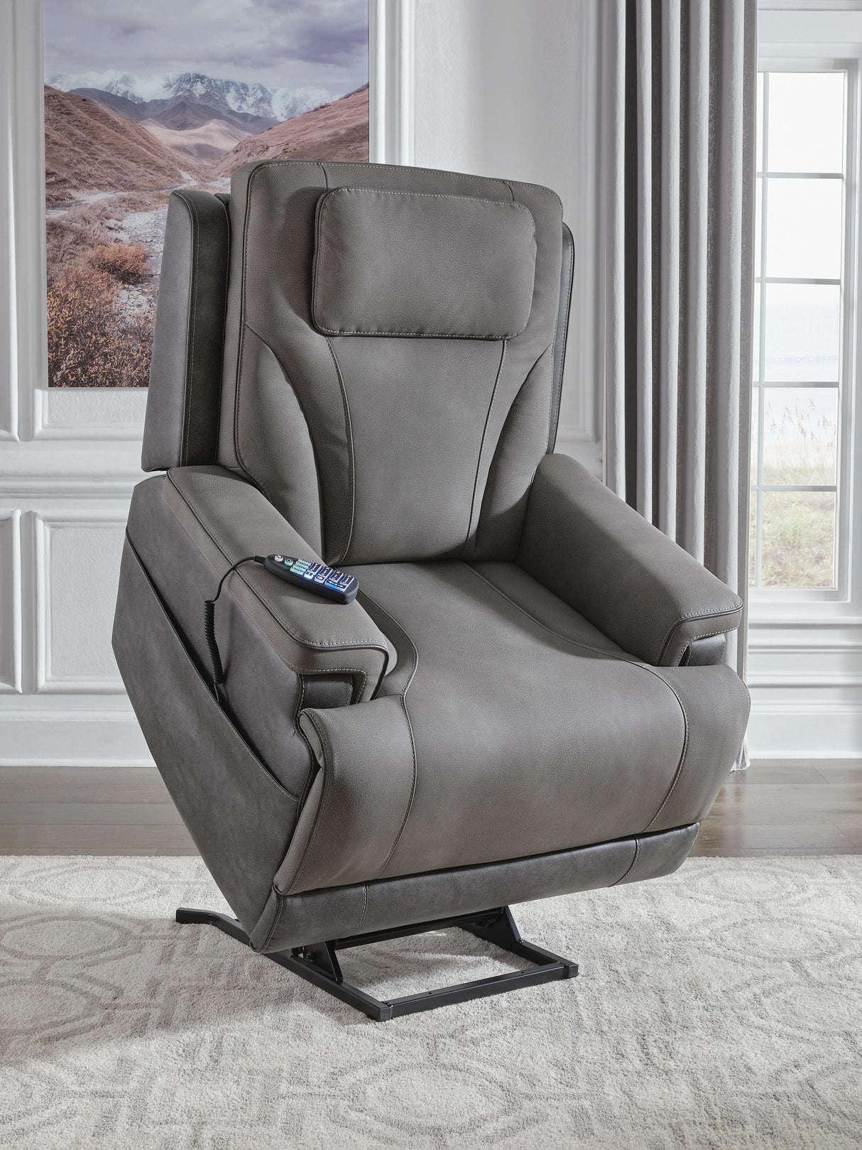 4Z-Peaceful Pause Power Lift Recliner - PC1210412