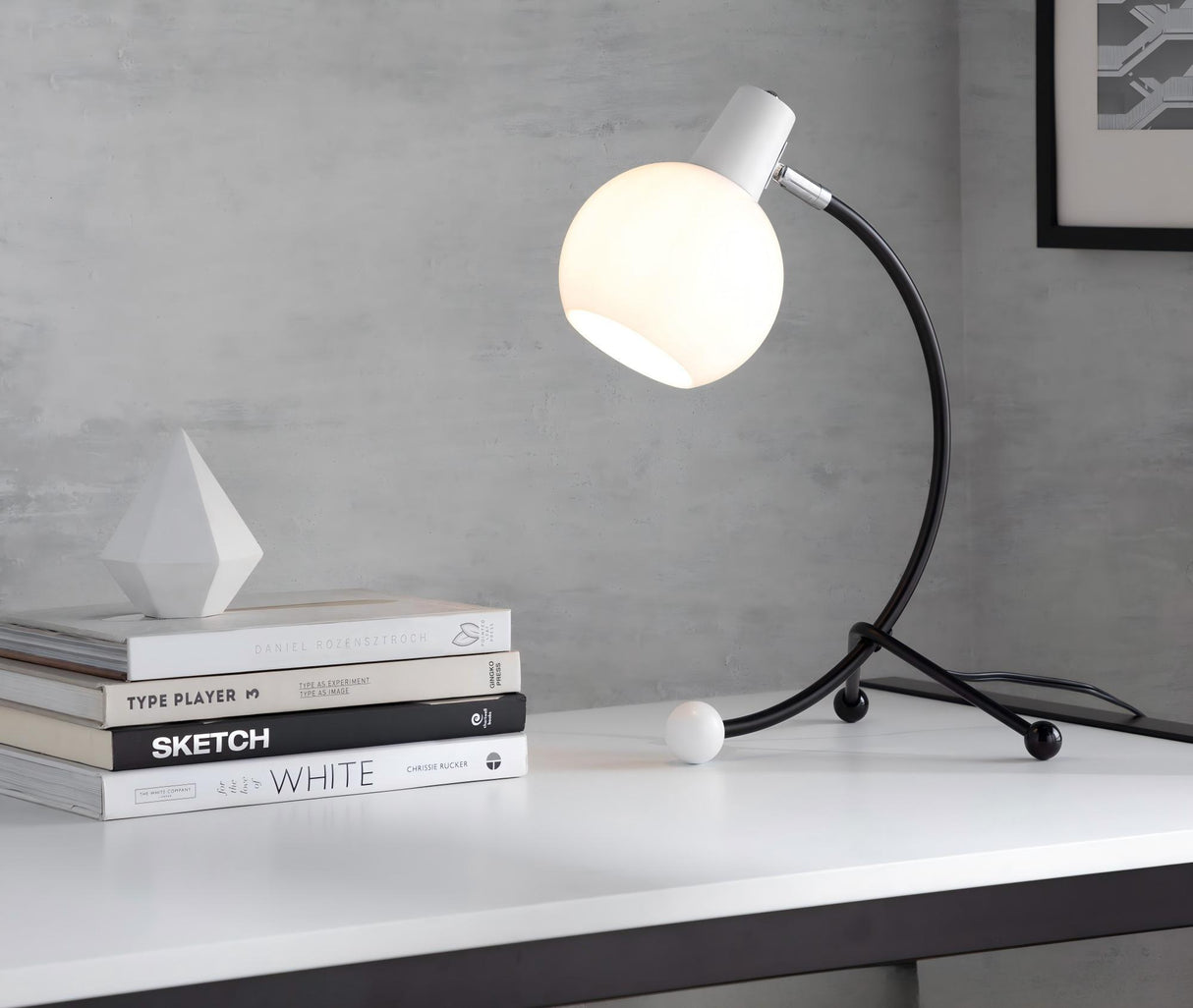 Eileen - Contemporary Task Lamp - Black / White