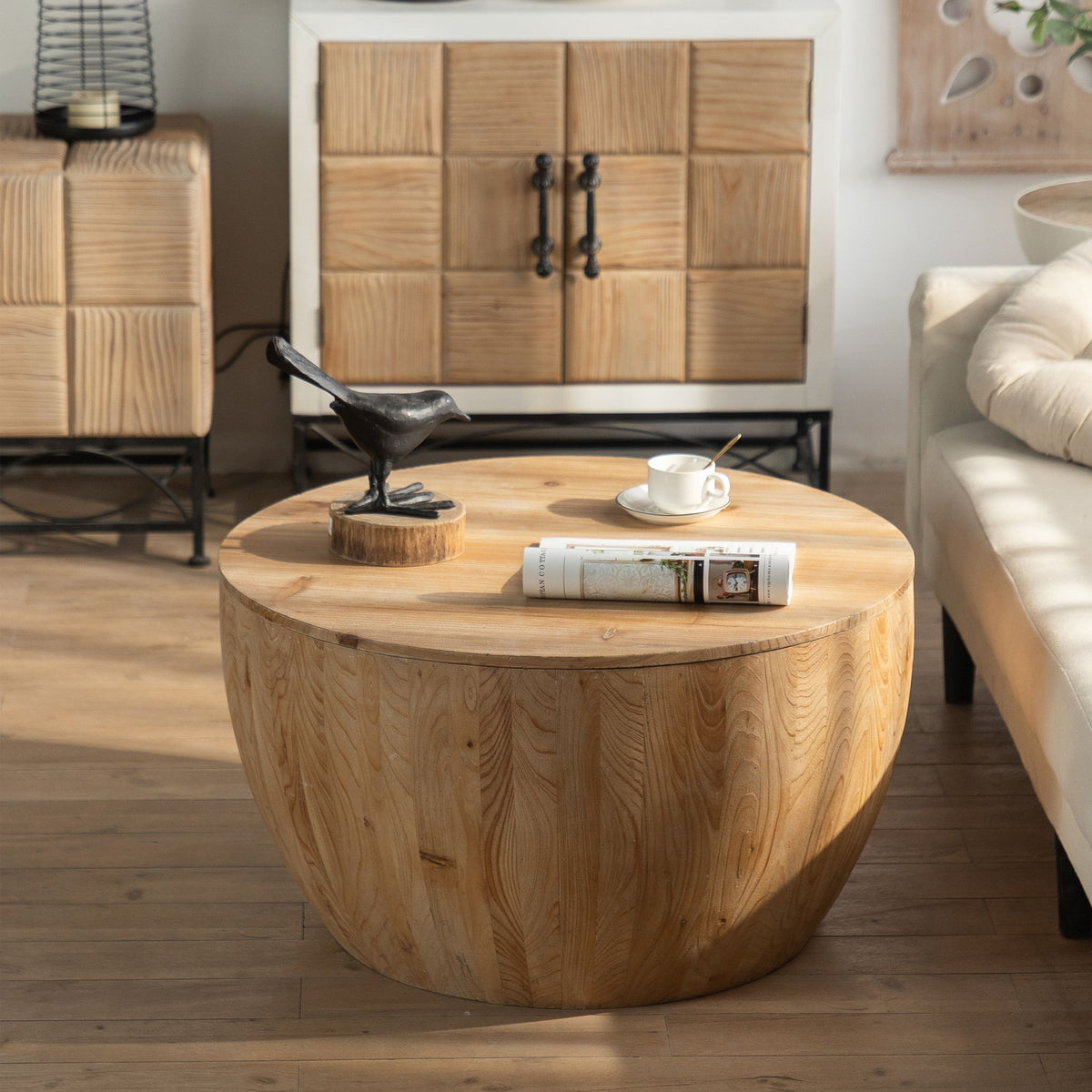 Vintage Style Barrel Coffee Table With Storage