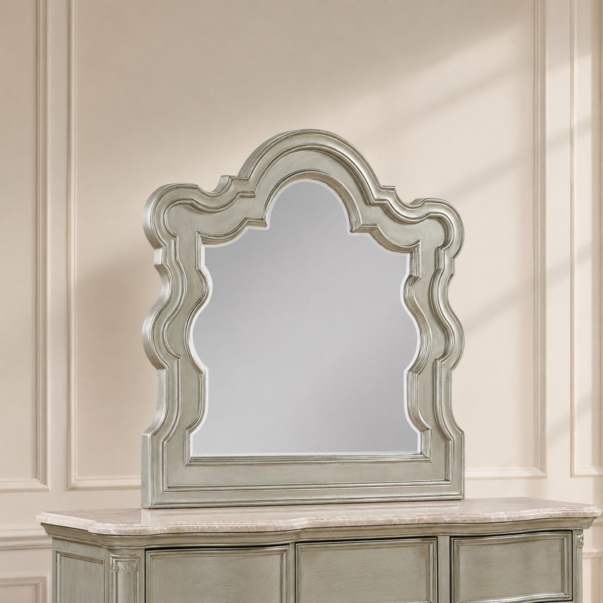 Bella - Bedroom Mirror (Dresser Not Included) - Champagne