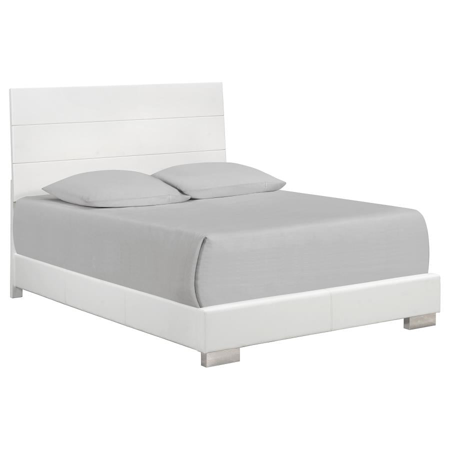 Felicity 4-piece Eastern King Bedroom Set White High Gloss - 203501KE-S4