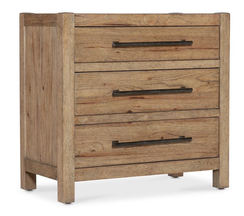 Vineyard Row Three-Drawer Nightstand - 6952-90116-80