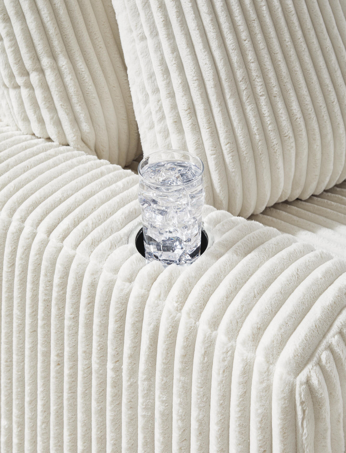 Lindyn Chaise - 2110415