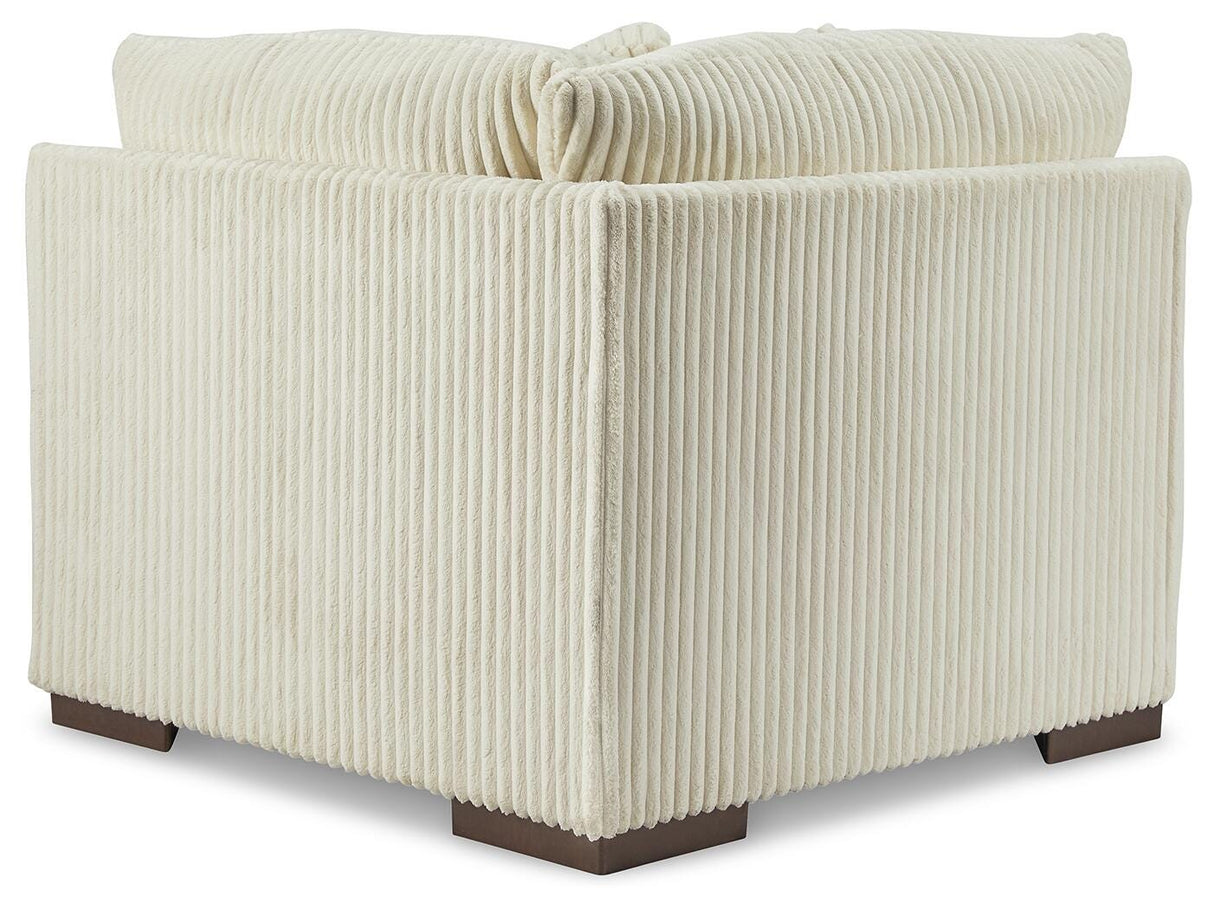 Lindyn 6-Piece Sectional with Chaise and Ottoman - 21104U1