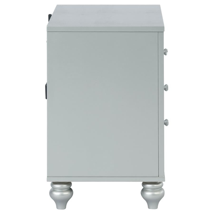 Gunnison 2-drawer Nightstand Silver Metallic - 223212