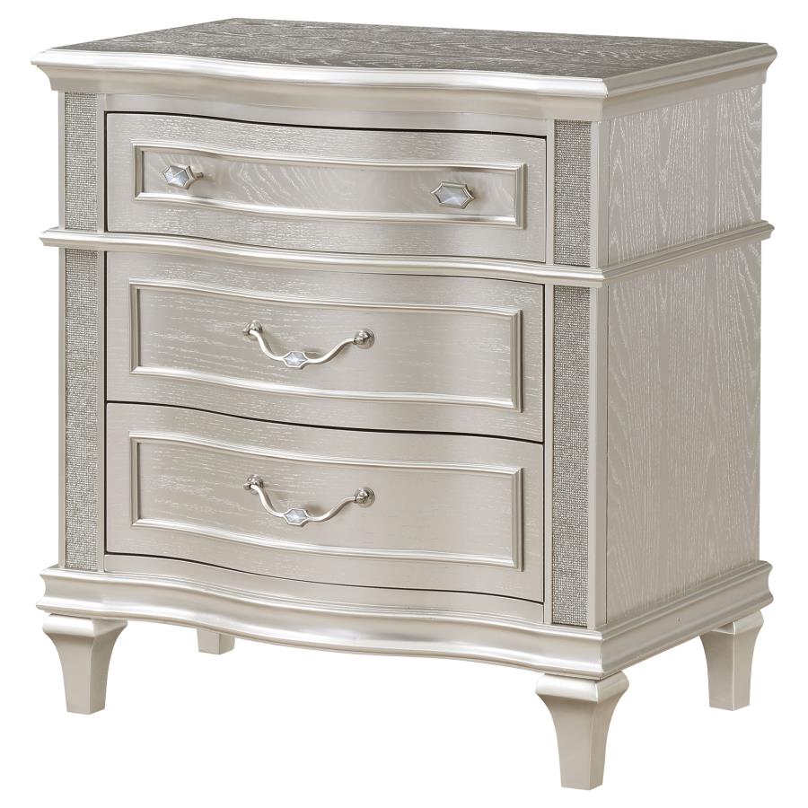 Evangeline 3-drawer Nightstand Silver Oak - 223392