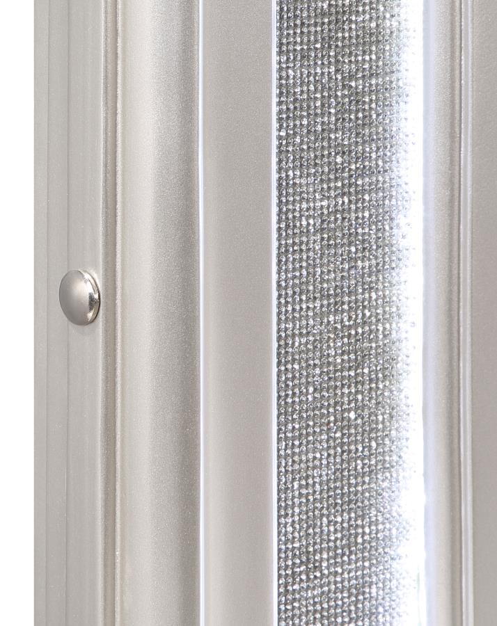Evangeline Dresser Mirror Silver Oak - 223394