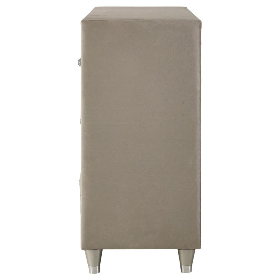Antonella 7-drawer Upholstered Dresser Ivory and Camel - 223523