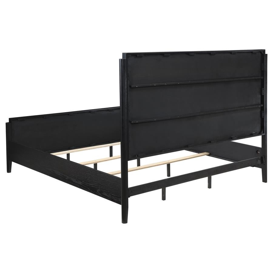 Brookmead 5-piece Eastern King Bedroom Set Black - 224711KE-S5