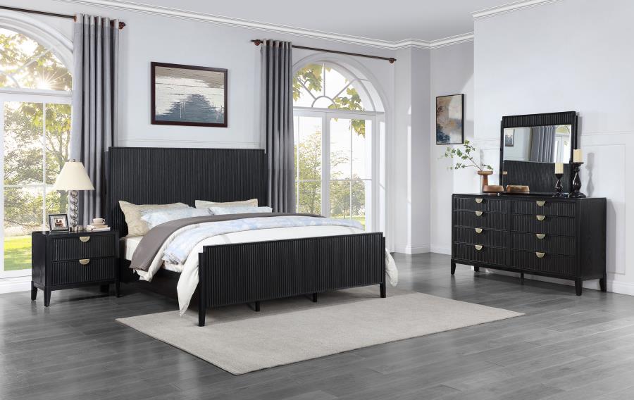 Brookmead 4-piece California King Bedroom Set Black - 224711KW-S4