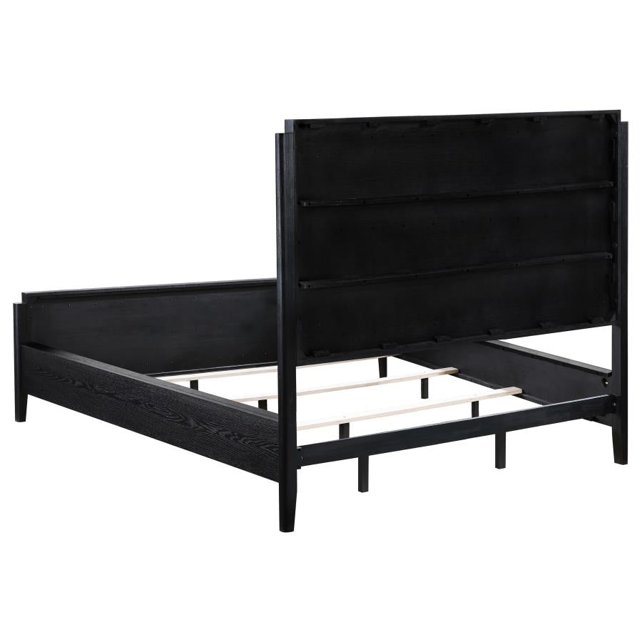 Brookmead 5-piece California King Bedroom Set Black - 224711KW-S5