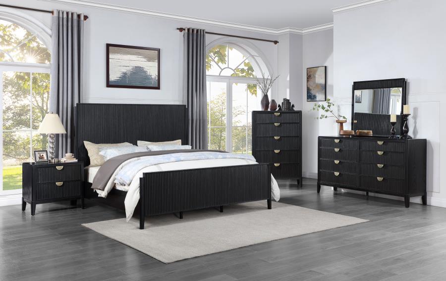 Brookmead 5-drawer Bedroom Chest Black - 224715