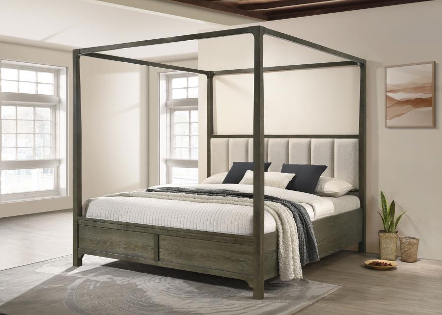 Gran Park Eastern King Canopy Bed Dark Cocoa - 224931KE