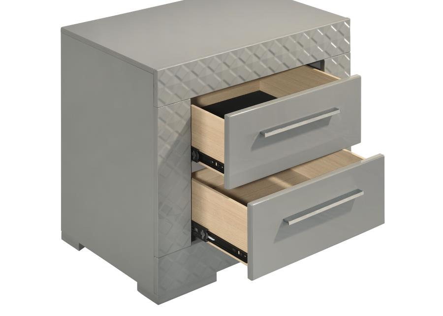Ives 5-piece Eastern King Bedroom Set Grey High Gloss - 224971KE-S5