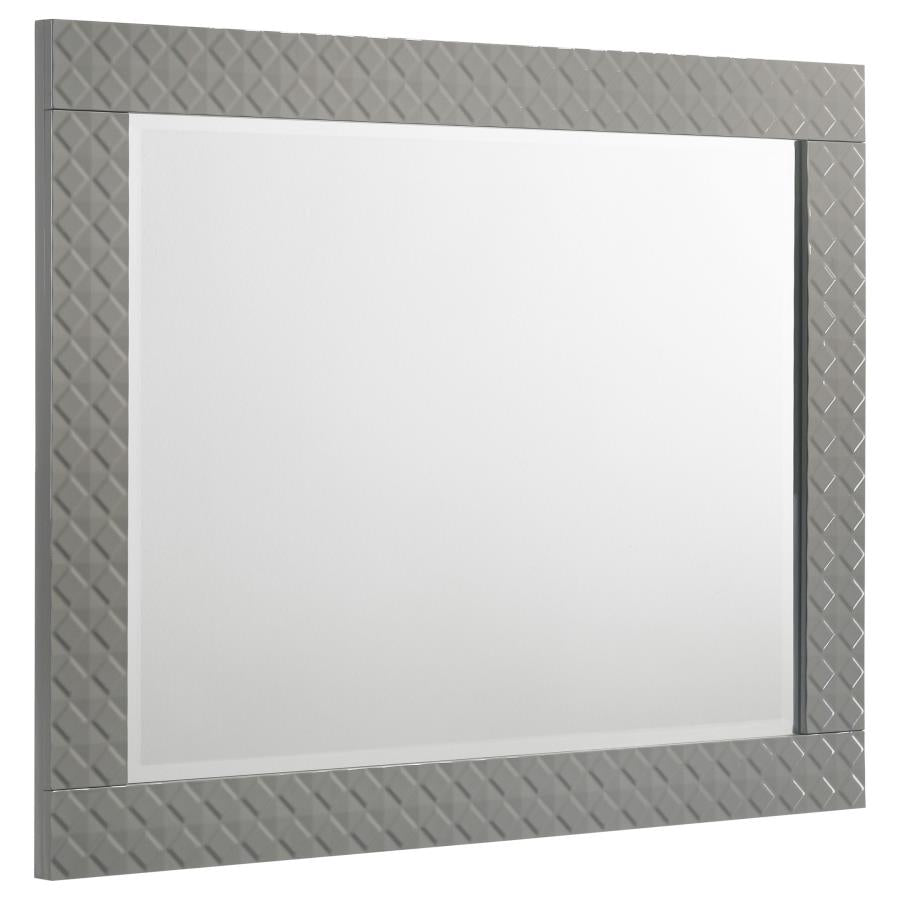 Ives 5-piece Queen Bedroom Set Grey High Gloss - 224971Q-S5