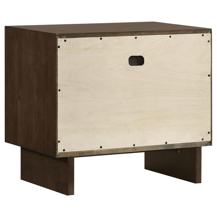 Glenwood 4-piece Eastern King Bedroom Set Warm Brown - 225011KE-S4