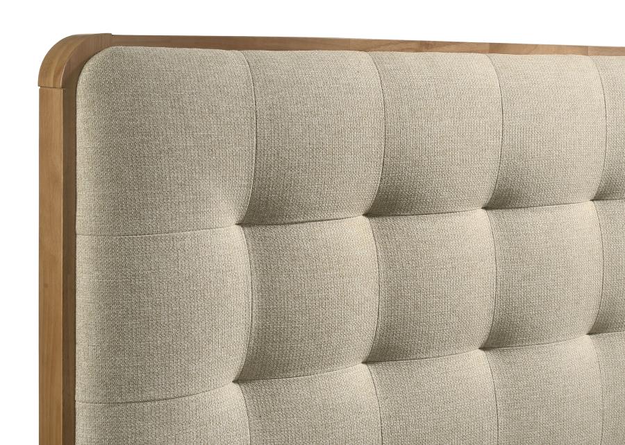 Robyn Wood Queen Platform Bed Light Ash - 225091Q