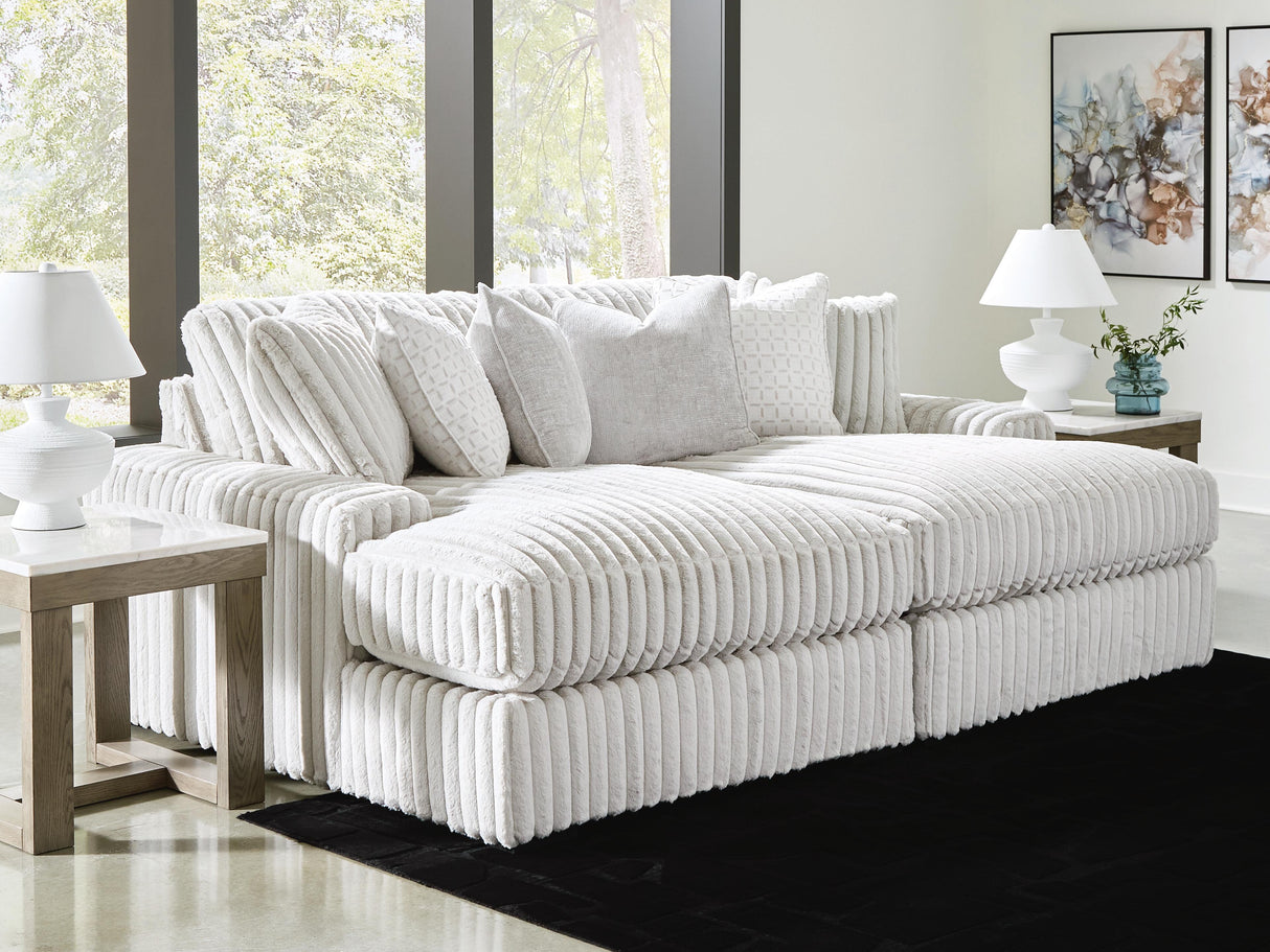 Stupendous Super Chaise - 25903S16