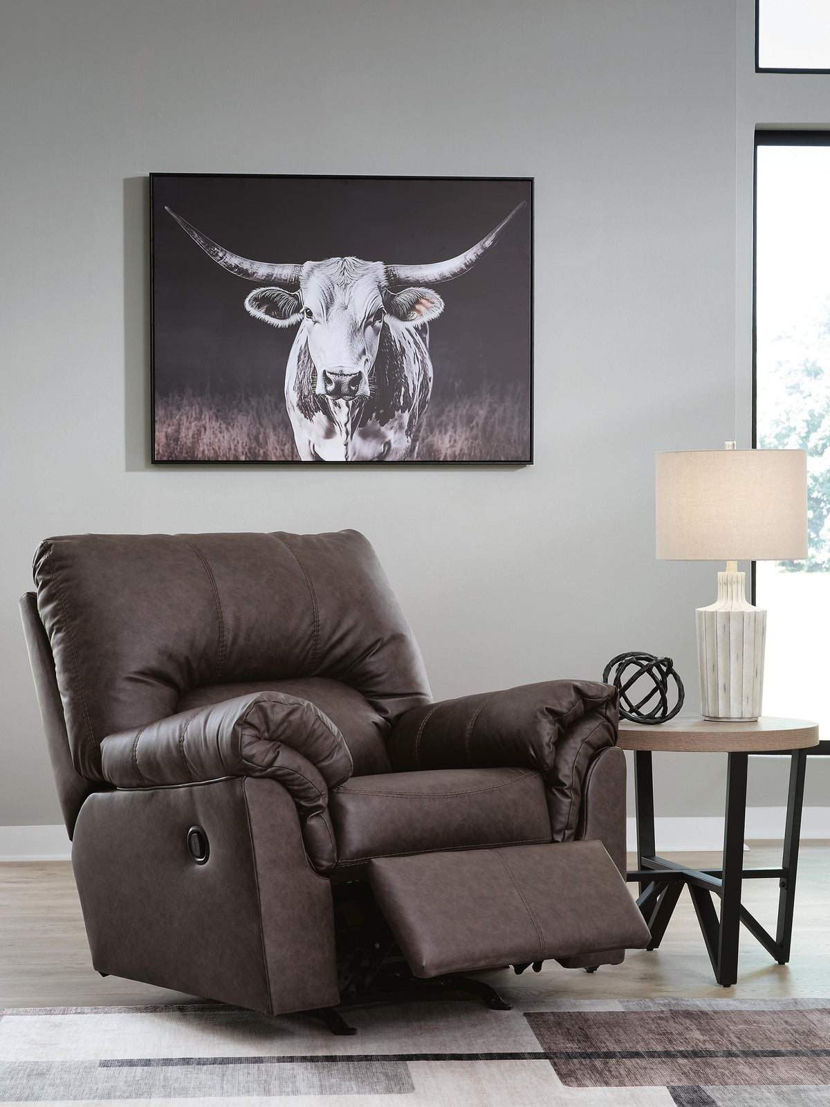 WillowBend Recliner - PC2770525
