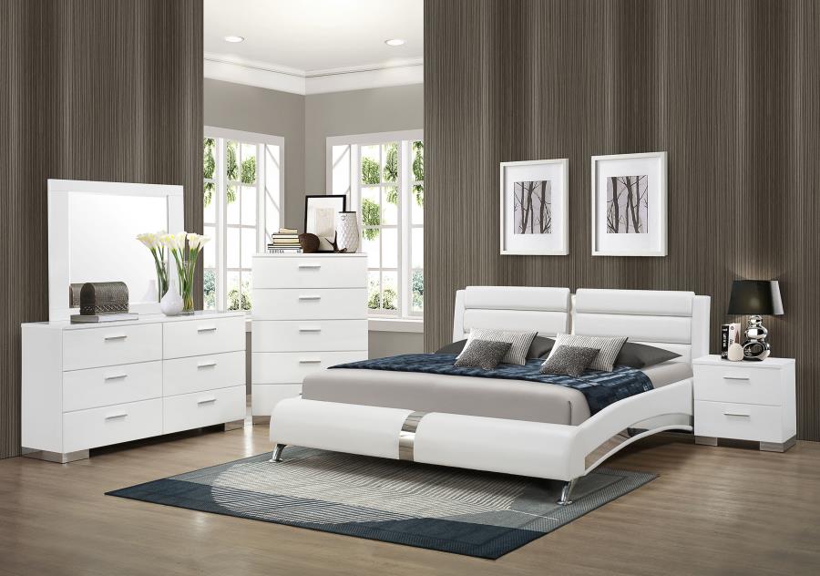 Jeremaine 5-piece Queen Bedroom Set White - 300345Q-S5
