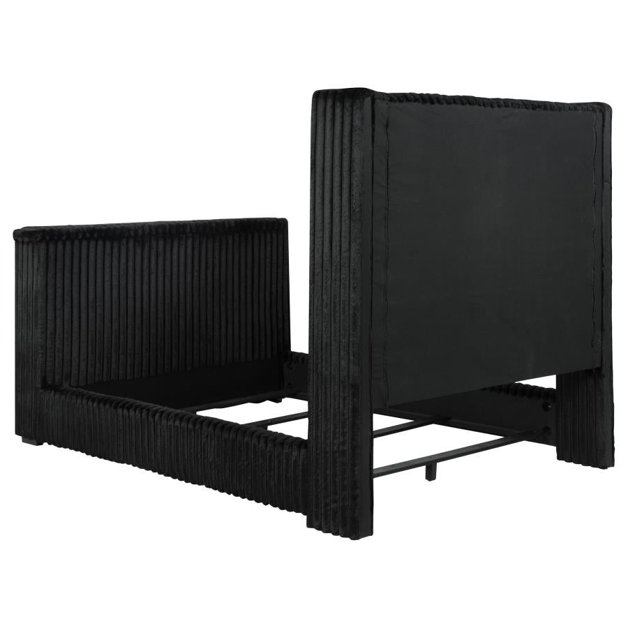 Centergrove Upholstered Queen Wingback TV Bed Black - 315945Q
