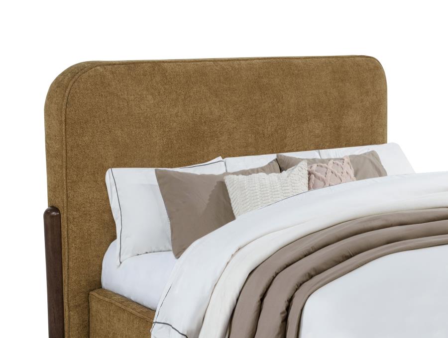Baldacci Upholstered Eastern King Platform Bed Curry and Walnut - 315954KE