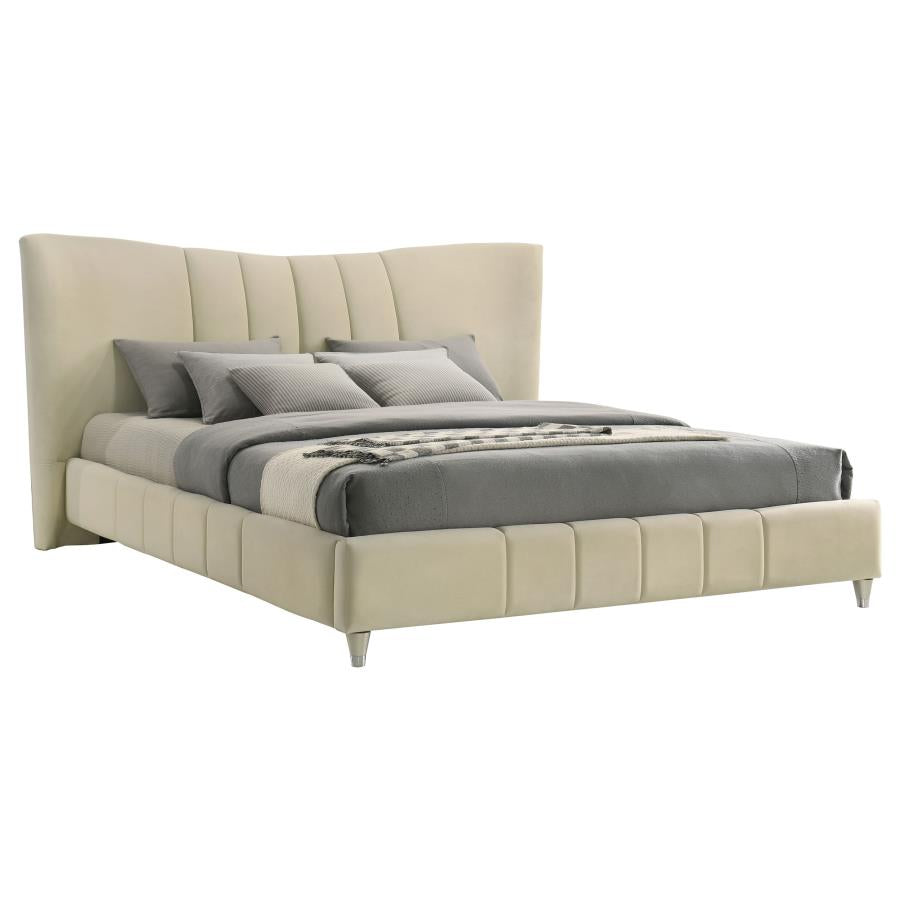 Evelyn Upholstered Eastern King Panel Platform Bed Ivory - 315956KE