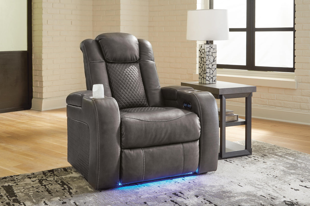 Fyne-Dyme Power Reclining Sofa and Power Recliner - 36602U3