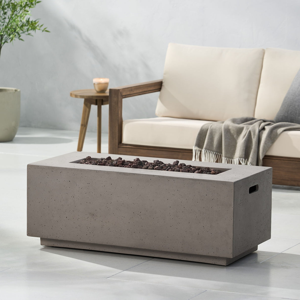 Contemporary Outdoor 40, 000 Btu Propane Fire Pit