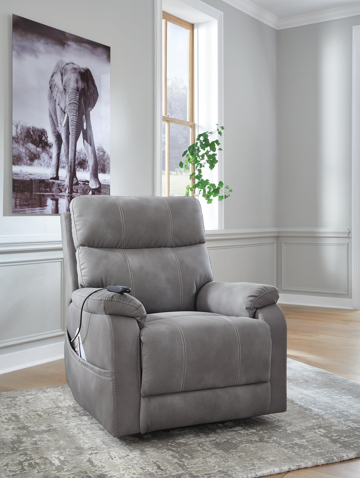 Next-Gen Durapella Power Lift Recliner - 4070812