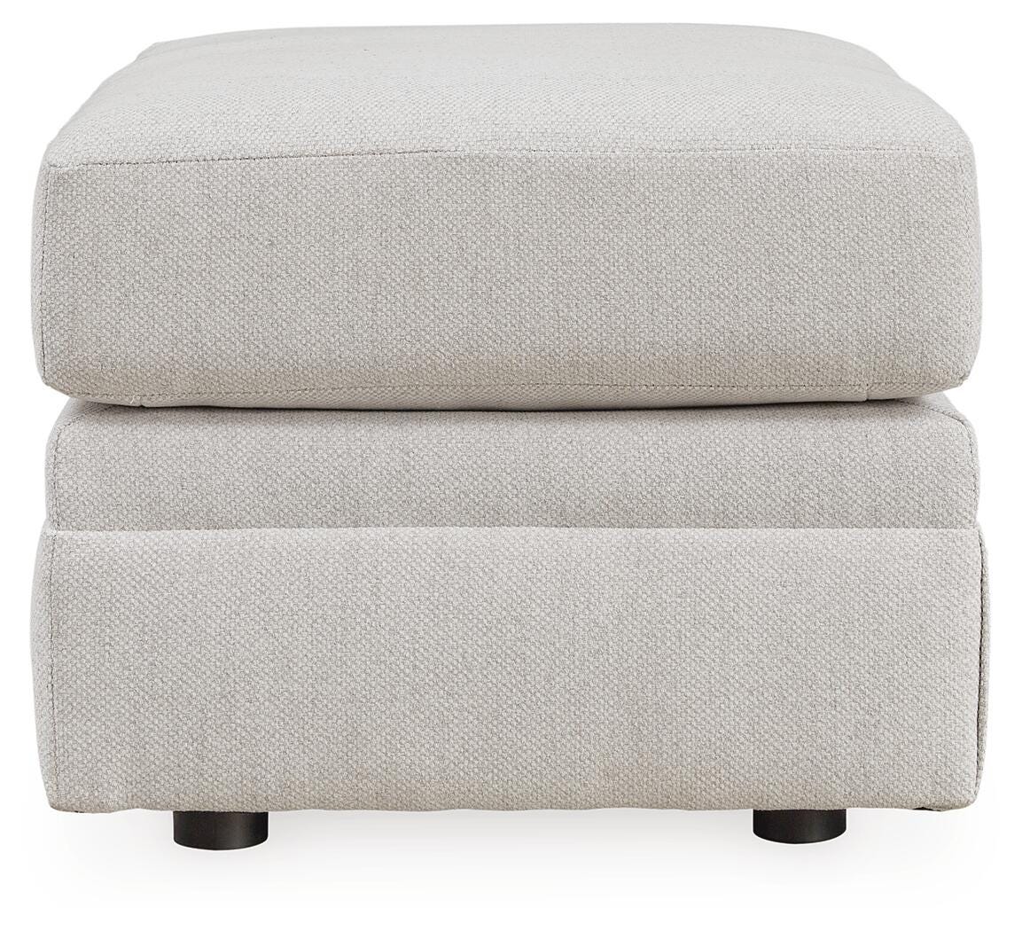 Maitelynn Ottoman - 4820214