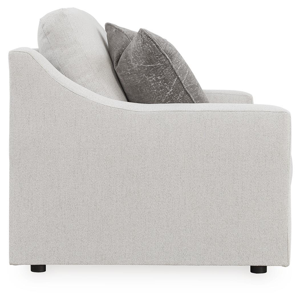 Maitelynn Loveseat - 4820235