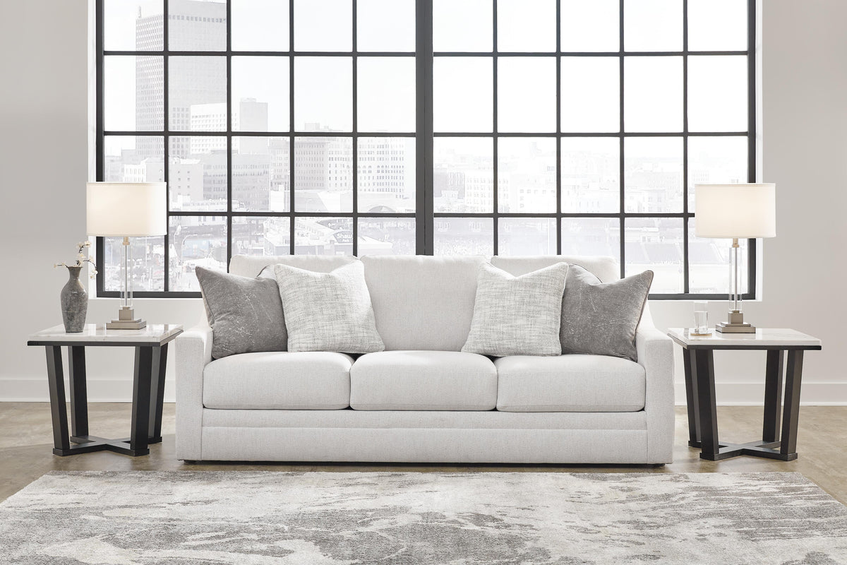 Maitelynn Sofa - 4820238