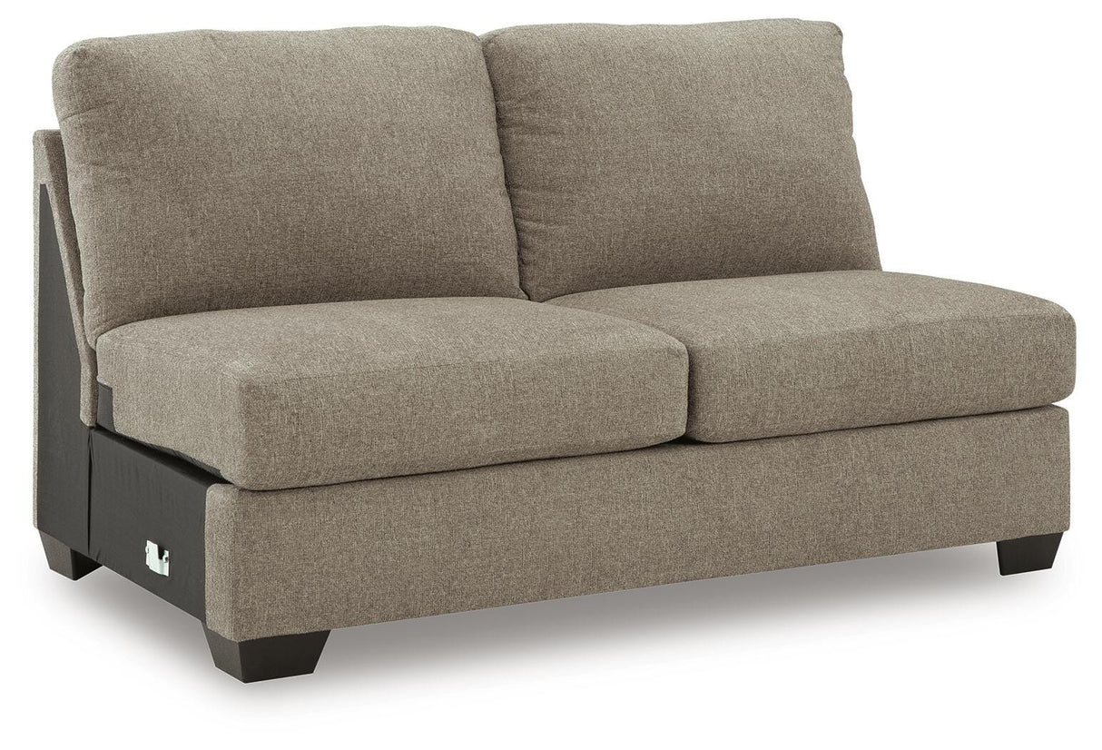 Newellen Armless Full Sleeper - 4840471