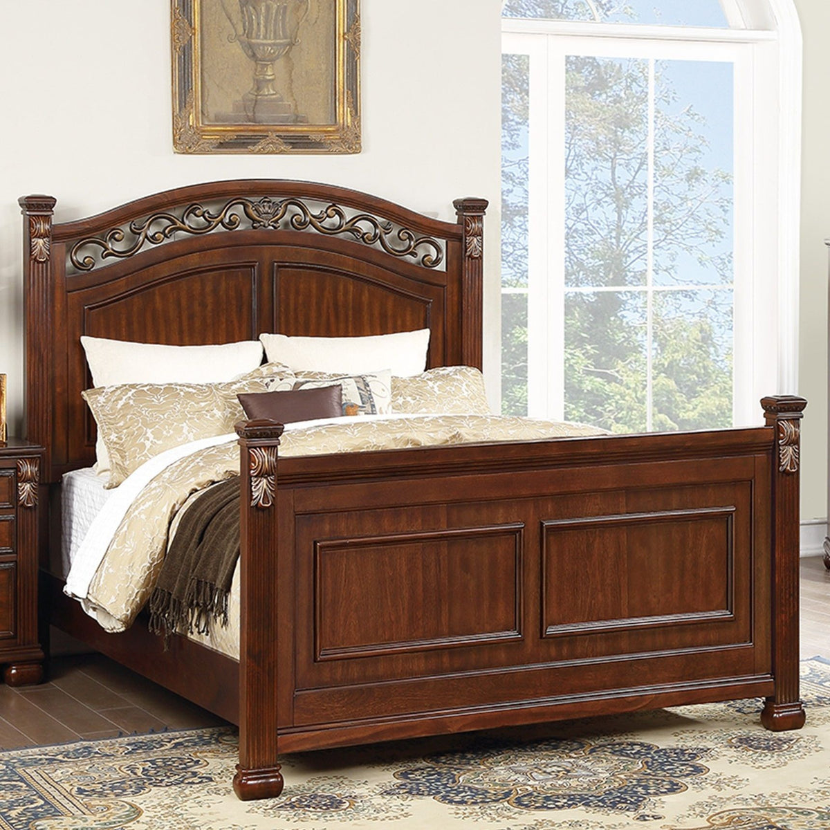 Bedroom Furniture Set With Traditional Style