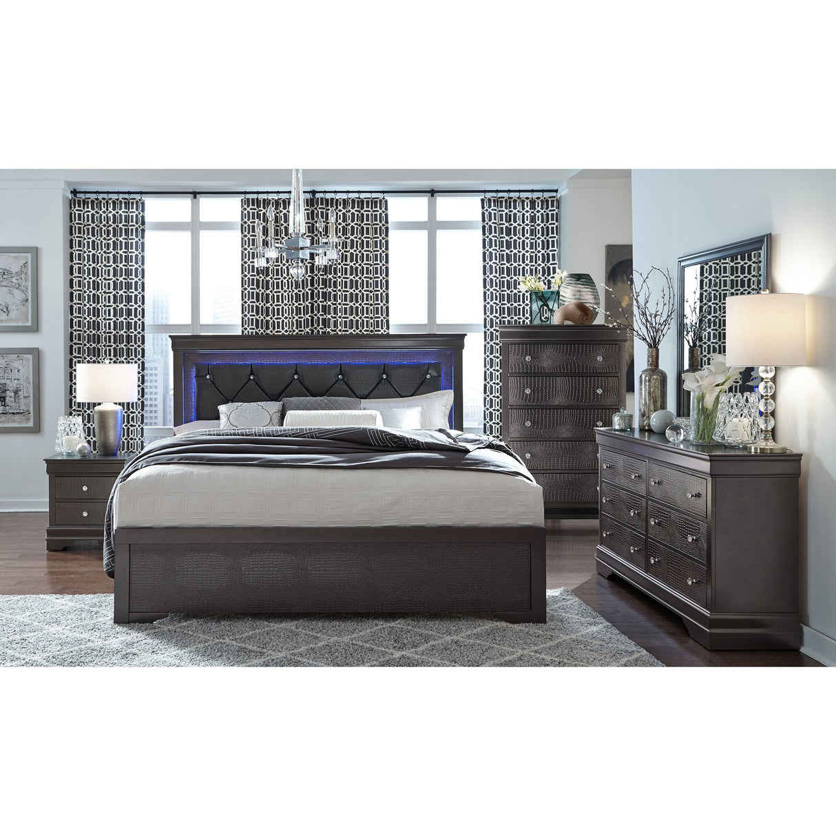 Shaker - Crocodile Metallic Dresser