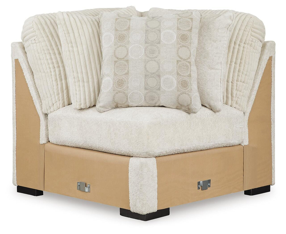 Chessington 4-Piece Sectional and Oversized Accent Ottoman - 61904U1