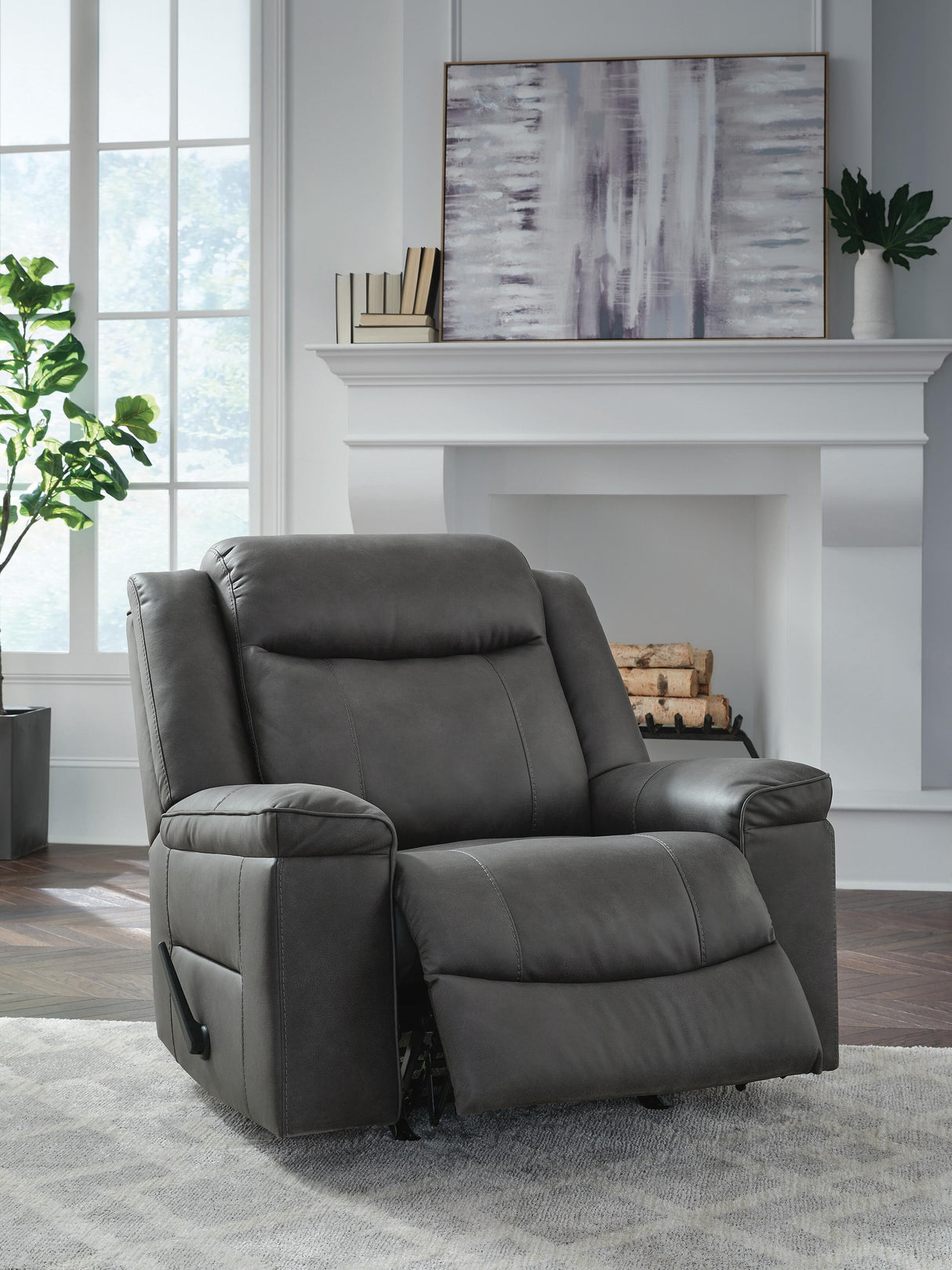 Status Check Recliner - PC6530725