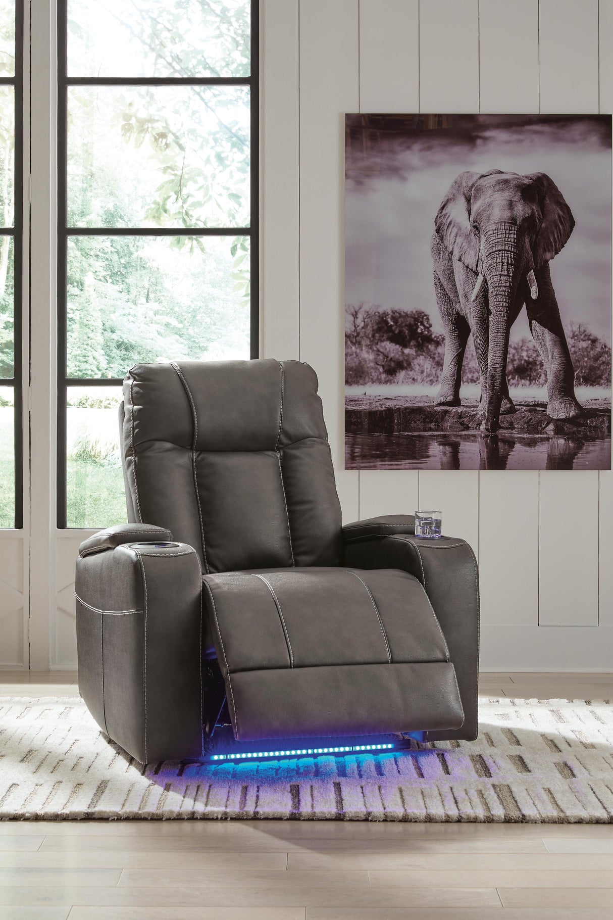 Feazada Power Recliner - 6620513