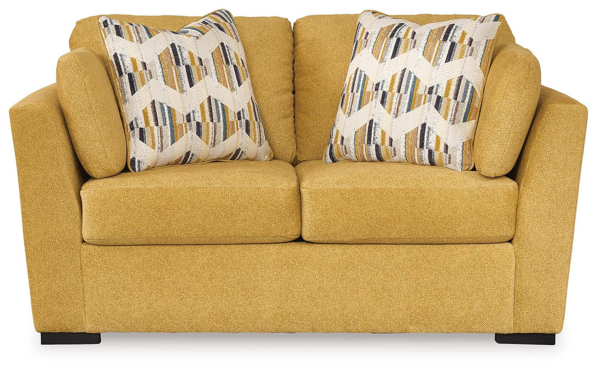 Keerwick Sofa and Loveseat - 67506U1