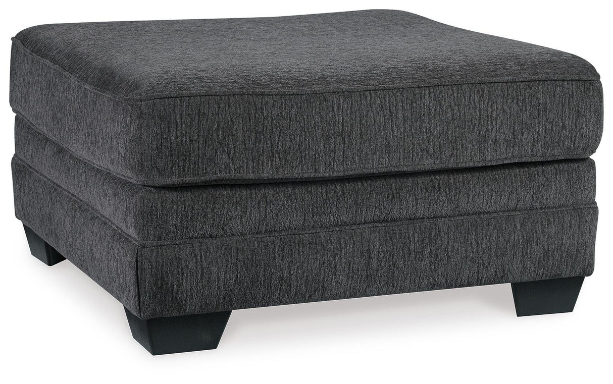 Tracling 3-Piece Sectional with Ottoman - 72600U1