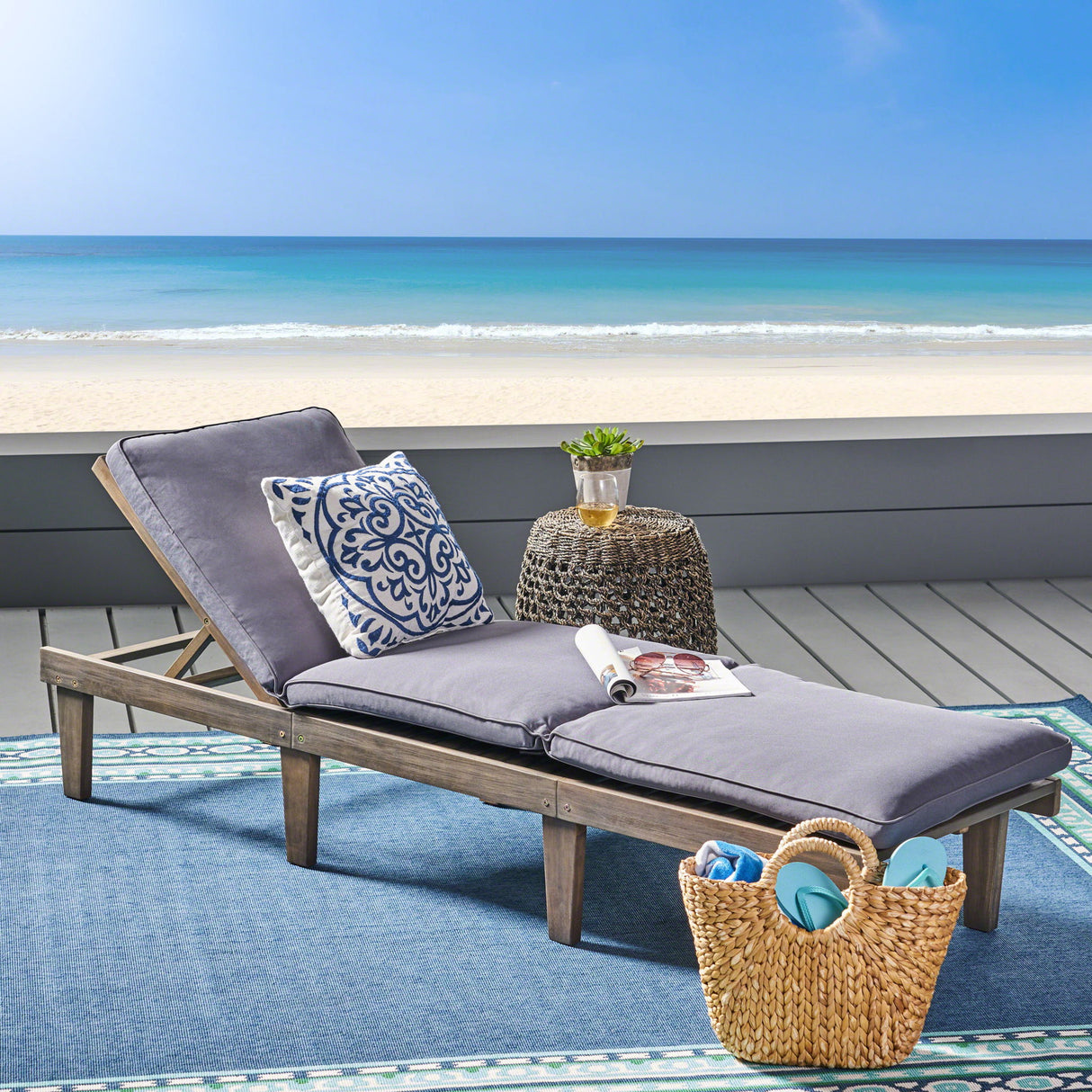 Ariana - Wood Chaise Lounge With Cushion