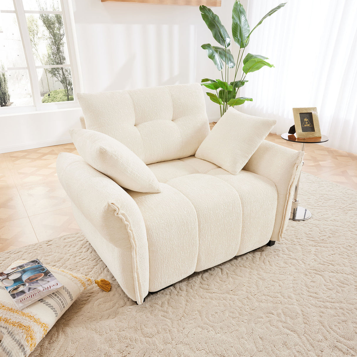 Modern Ergonomic Single Seater Sofa With High Resilience Cushions