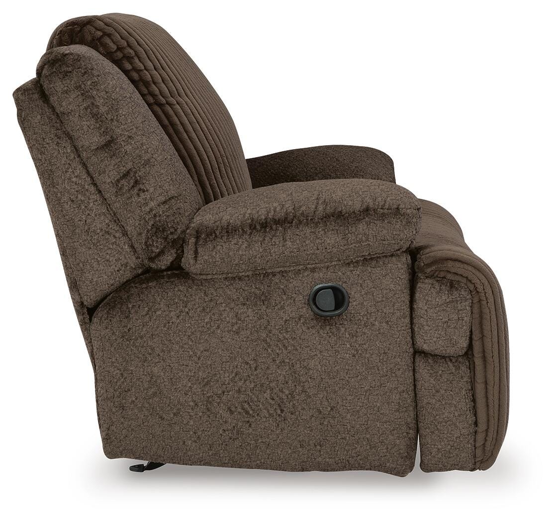 Top Tier 3-Piece Sectional and Recliner - 92705U1