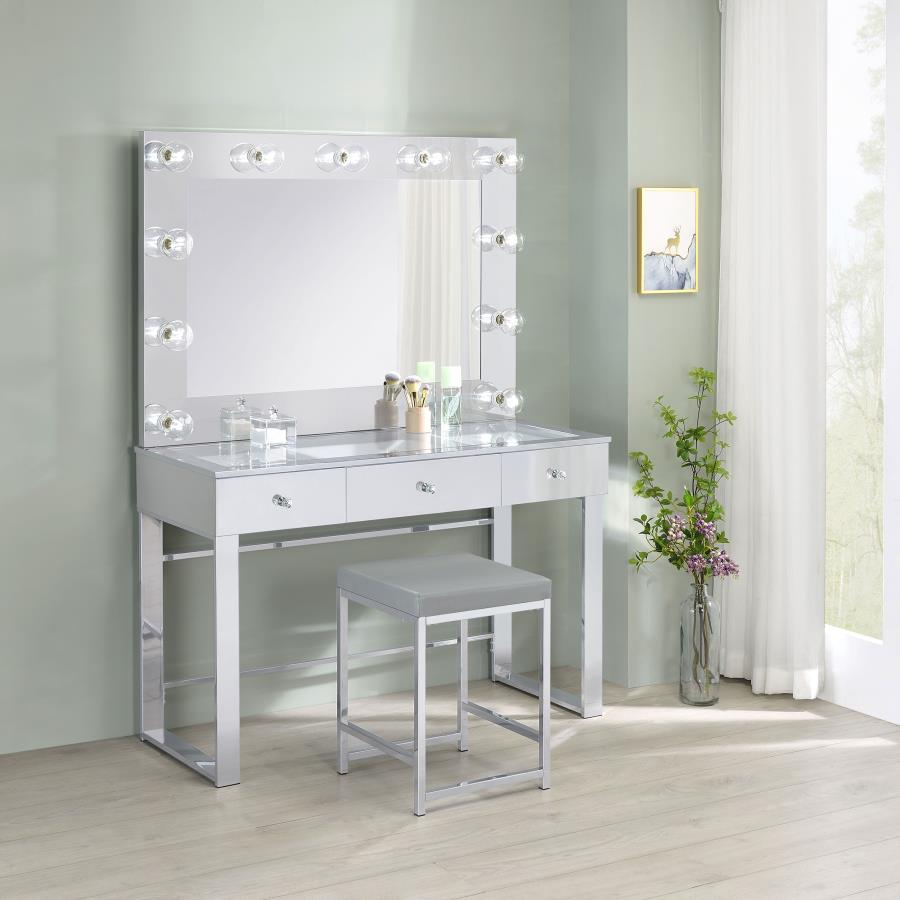 Umbridge 3-drawer Vanity Set with Lighting Chrome and White - 935934