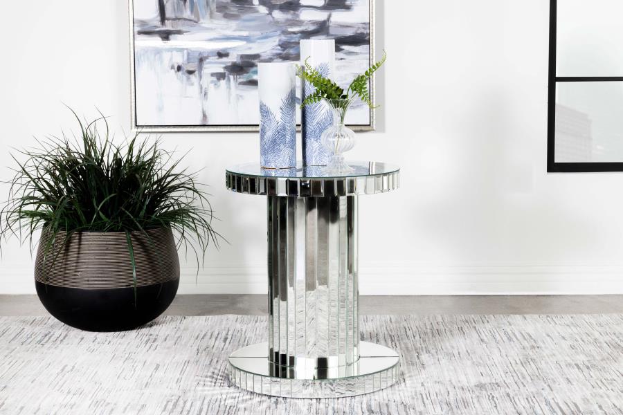 Dorielle Round Mirrored Acrylic Crystal Side Table Silver - 936125