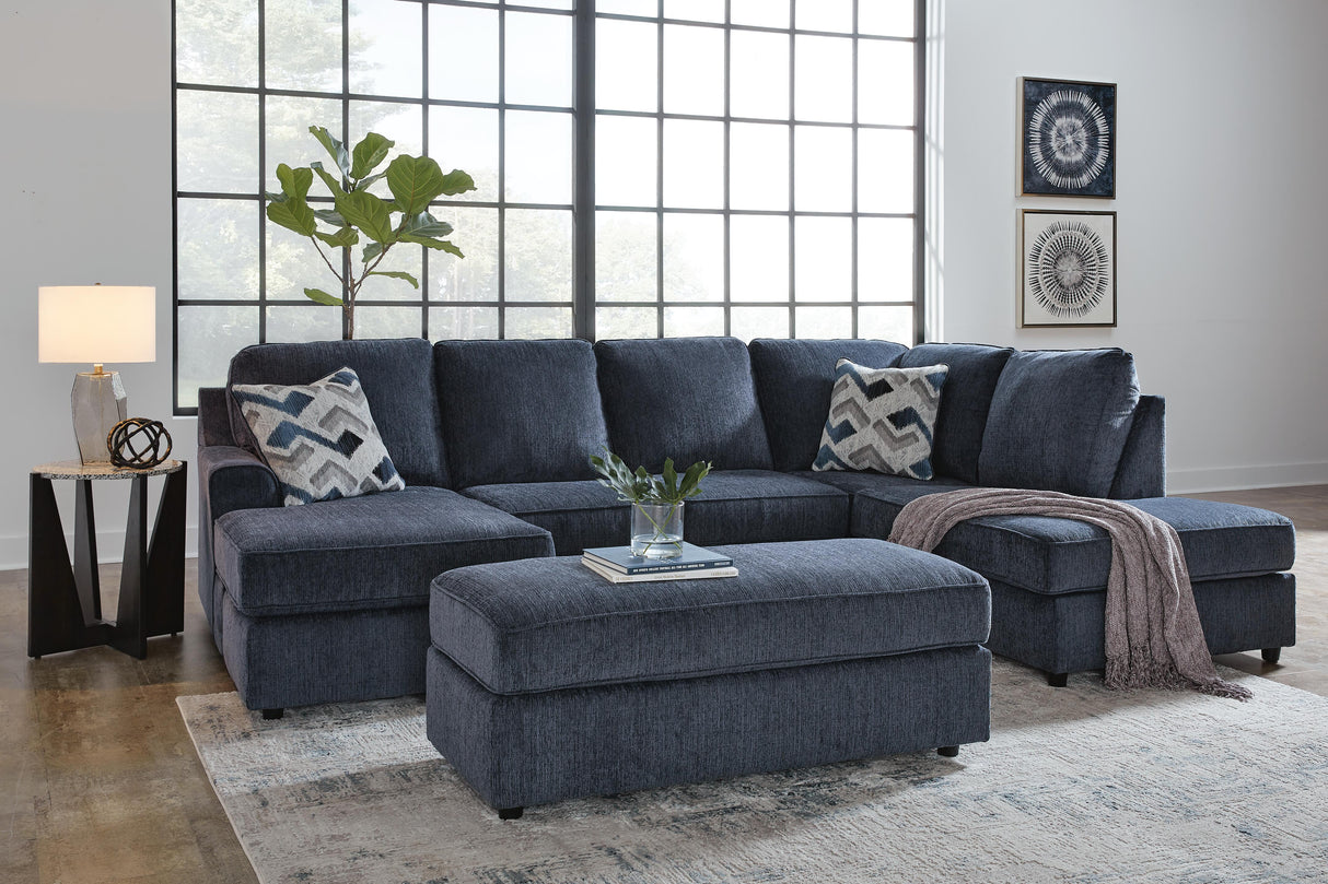 Albar Place 2-Piece Sectional and Ottoman - 95302U1